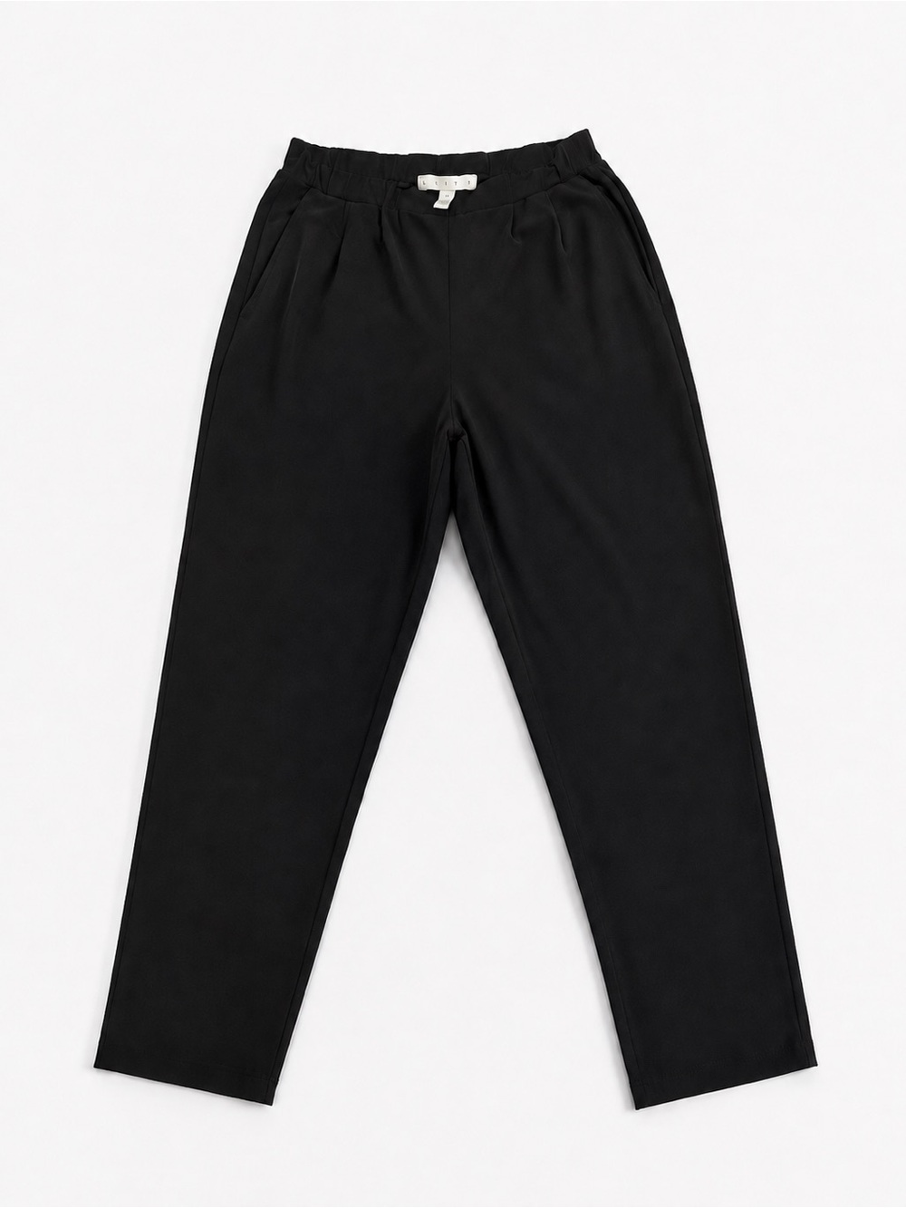 Leith Women’s Black Relaxed Tapered  Ankle Pants